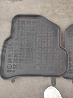 Marke Plastic Floor Mats for VW Polo 6C, 6R like new
