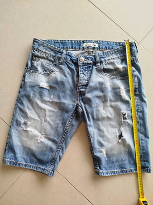 Denim bermuda shorts like new, size M, blue