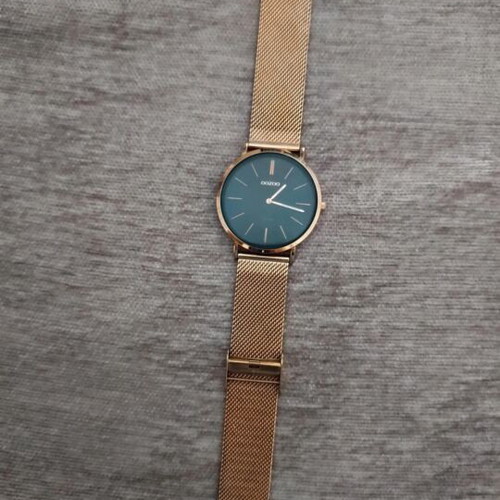 Oozoo women's watch like new, gold color