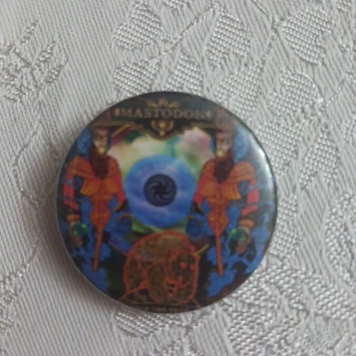 Badges new, 3.2 cm pins, large selection
