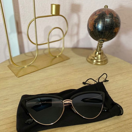 Women's sunglasses like new, black