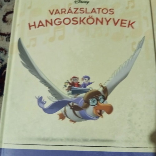 Disney books in Hungarian like new, set of 3