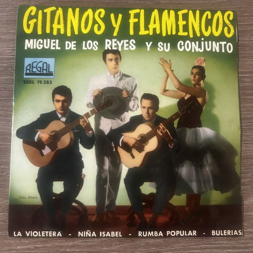 Gitanos y Flamencos 45" record like new, traditional genre