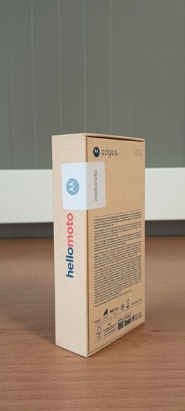 Πωλείται Motorola Edge 50 Neo ΟΛΟΚΑΊΝΟΥΡΓΙΟ του κουτιού