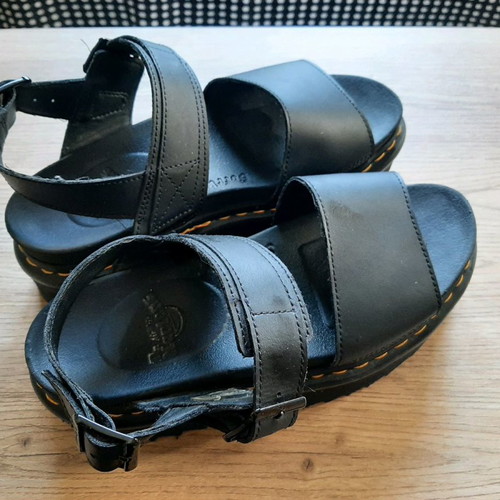 Dr. Martens platform sandals used, leather, black