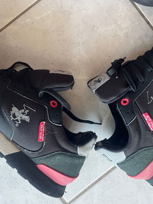 Beverly Hills Polo Club sneakers size 44, black and red