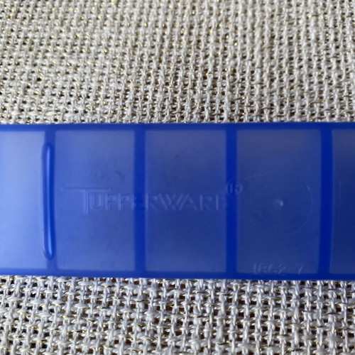 Tupperware plastic pill case like new