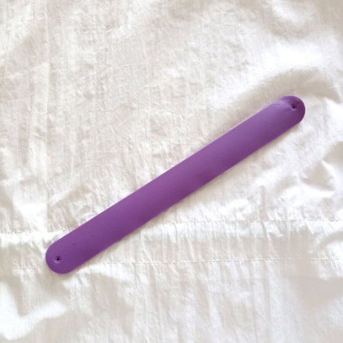 Slap bracelet "Happy" like new, purple-fuchsia