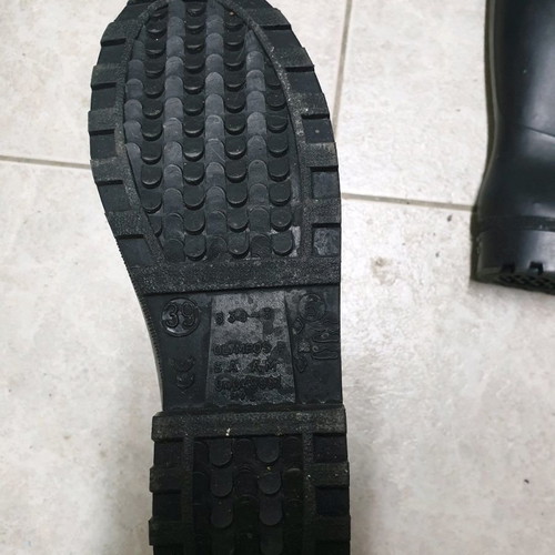 Galotses OLYMPOS size 39 new, black with fur lining