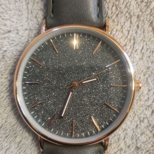 Wristwatch women's gray with rose gold like new