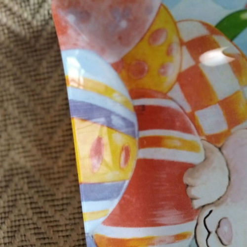 Vicko Easter plate like new