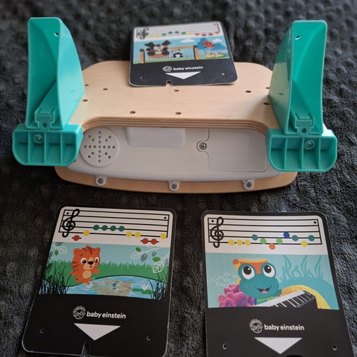 Hape Wooden Piano like new