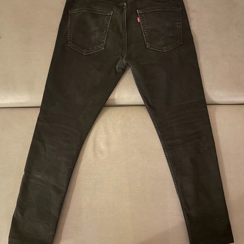 Levi’s 512 unisex black jeans like new, size 32
