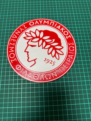 Olympiacos symbol like new, 18 cm diameter