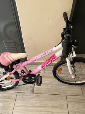 Ideal Kids Bicycle 20’’ like new, 6 speeds, girls