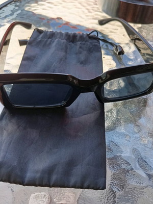 Sunglasses new, black