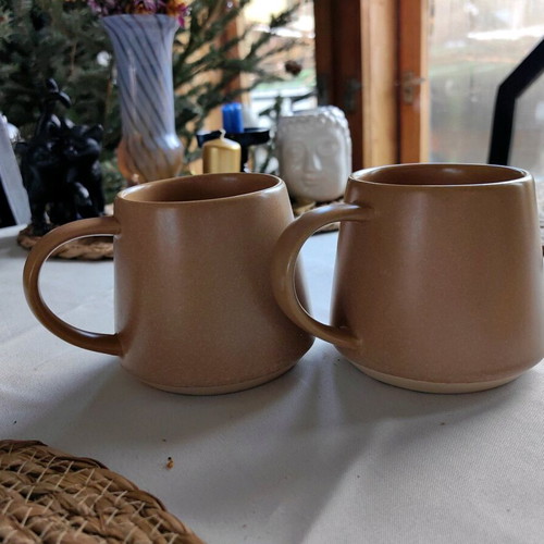 Set of coffee and tea cups like new, ceramic