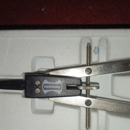 Divider in case used