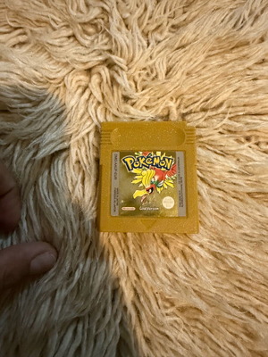 Pokémon Gold σαν καινούργιο με αλλαγμένη μπαταρία άριστη κατάσταση