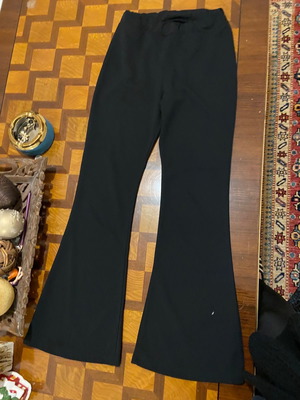 Elastic flare pants used, medium bell-bottom with elastic waist