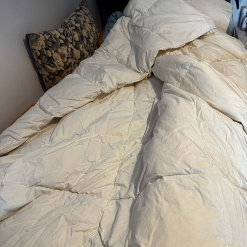 Thick quilt used, dimensions 2.10x2.20