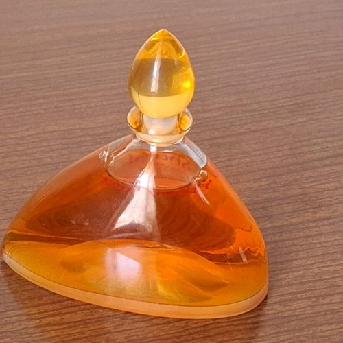 Yves Rocher Shafali Fleur Rare Eau De Perfume 1.7 fl oz like new, vintage
