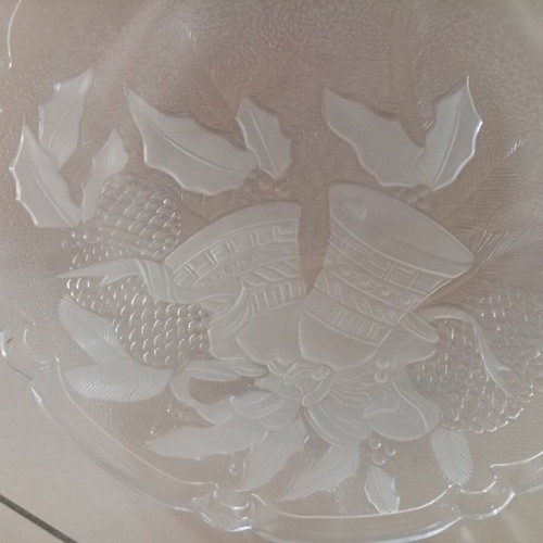 Christmas platters new, all together or separate
