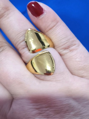 Ring in gold color new, surgical steel
