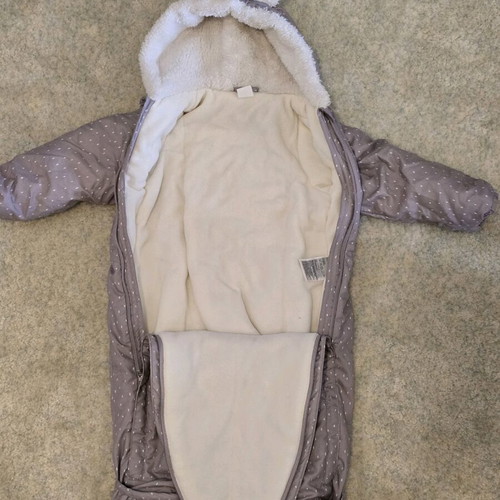 Snow suit exit outfit like new size 74