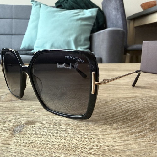 Tom Ford sunglasses new, black