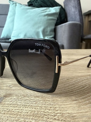 Tom Ford sunglasses new, black