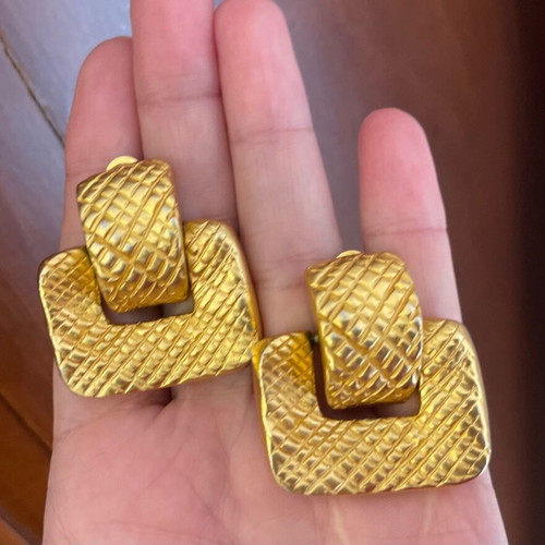 Essex Branded Collectible Clip Earrings New Large Impressive