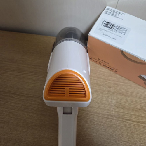 K-9213 Cordless Vacuum Cleaner new with accessories