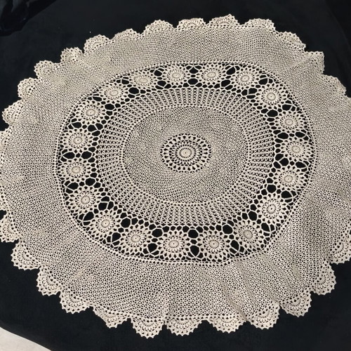 Round Ergocheiro table linen, new, 96 cm diameter
