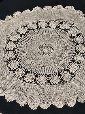 Round Ergocheiro table linen, new, 96 cm diameter