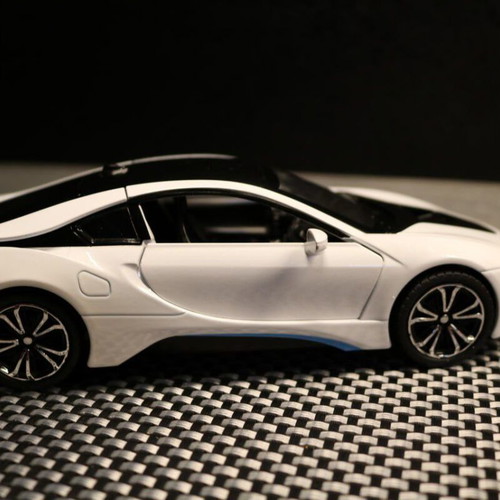 BMW i8 White toy car new with opening doors, light and sound