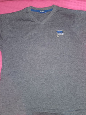 T shirt Hertha Berlin medium size used, authentic