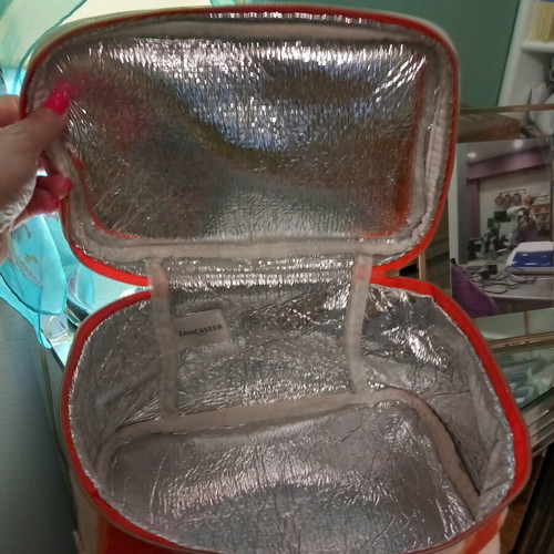 Lancaster beach cosmetic bag for keeping sunscreens cool