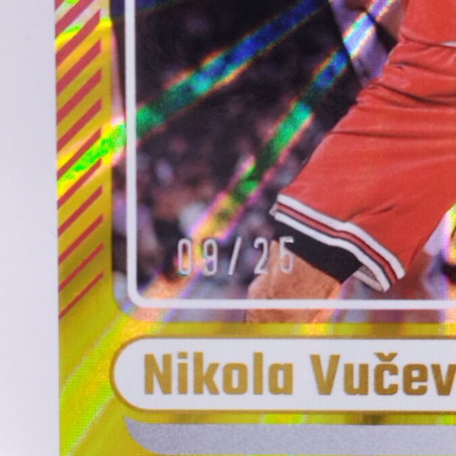 Panini Donruss Nikola Vucevic Holo Yellow Laser 09/25 card like new