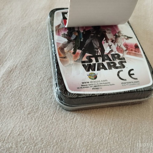 Star Wars collectible metal box new, sealed
