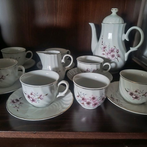 Tea set new unused