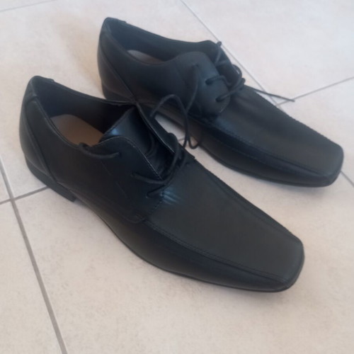 Formal shoes new, size 44, black