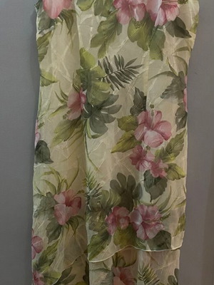 Vintage floral summer dress, airy, like new, size large