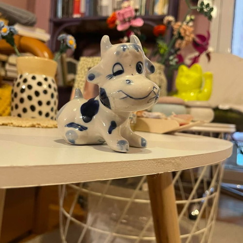 Vintage decorative cow hand-painted like new