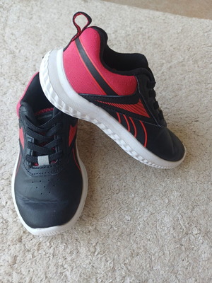 Reebok athletic shoes like new, size 25, black and red