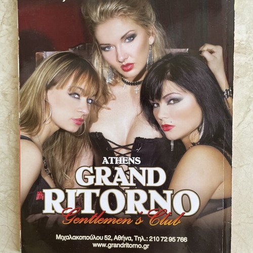Penthouse Greek Edition 2009 magazine like new, Spider Woman cover