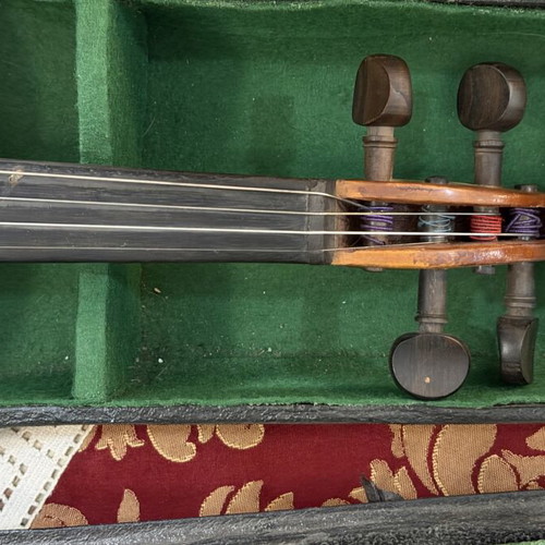 Violin copy Stradivarius