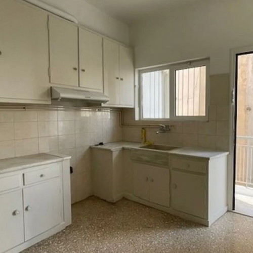 Διαμέρισμα στην Κυψέλη 69 τ.μ., 1 υπνοδωμάτιο, 1 μπάνιο, βεράντα, ανελκυστήρας