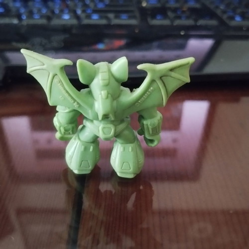Teratomachos green bat figure used