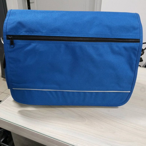 Messenger bag like new, blue, shoulder, durable material